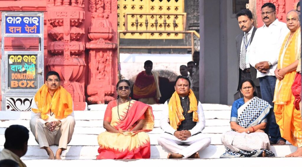 ଶ୍ରୀଜିୟୁଙ୍କୁ ଦର୍ଶନ କଲେ ରାଷ୍ଟ୍ରପତି