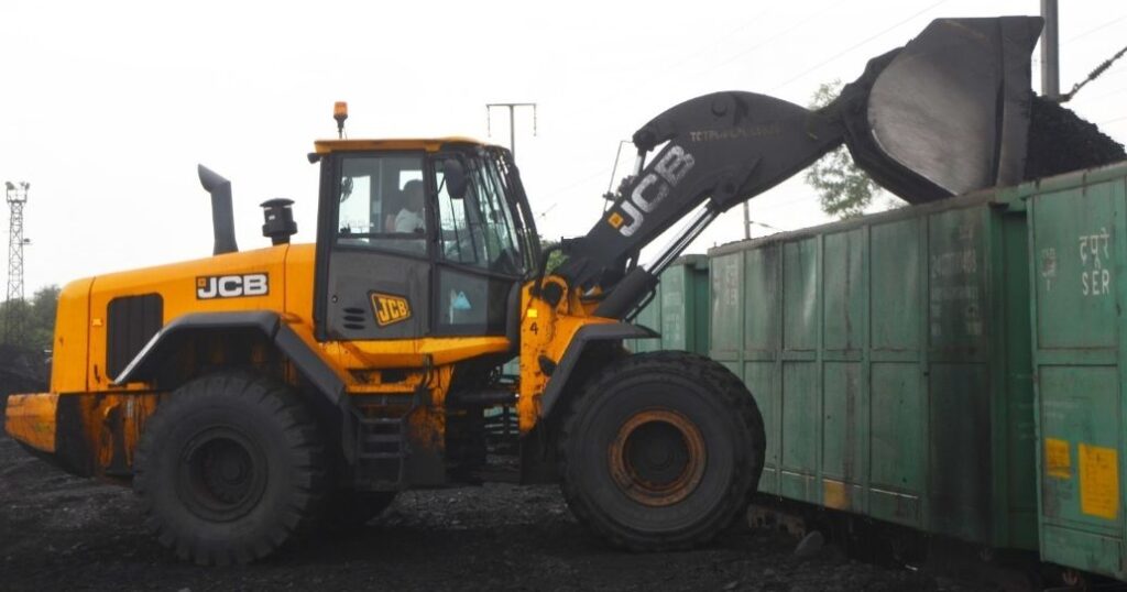 ପୂର୍ବତଟ ରେଳପଥ ଚଳିତ ଆର୍ଥିକ ବର୍ଷରେ ପରିବହନ ଲକ୍ଷ୍ୟ ସମୟ ପୂର୍ବରୁ ହାସଲ କଲା ନୂତନ ରେକର୍ଡ ପୂର୍ବତଟ ରେଳପଥ