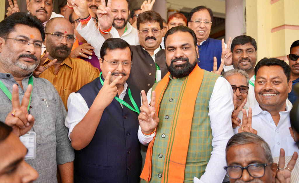 ବିହାର ରାଜ୍ୟସଭା ନିର୍ବାଚନ: ସମସ୍ତ ପାଞ୍ଚ ଆସନ ଜିତିଲେ ଏନଡିଏ ପ୍ରାର୍ଥୀ ବିହାର ରାଜ୍ୟସଭା ନିର୍ବାଚନ: ସମସ୍ତ ପାଞ୍ଚ ଆସନ ଜିତିଲେ ଏନଡିଏ ପ୍ରାର୍ଥୀ