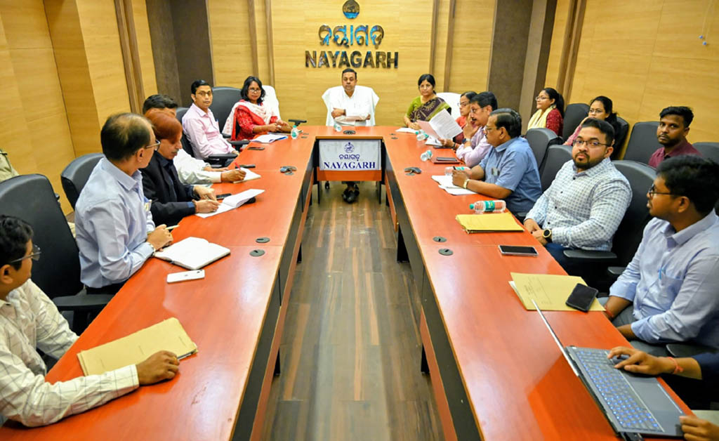 ଖୁବଶୀଘ୍ର ସ୍ଥାପନ ହେବ ଚିନି କଳ: ନୟାଗଡ଼ରେ ପହଞ୍ଚିଲା କେନ୍ଦ୍ରୀୟ ଟିମ୍ Sugar Mill to Be Set Up Soon in Nayagarh District