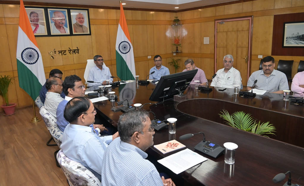 ପୂର୍ବତଟ ରେଳପଥର “ସେବା ସଂକଳ୍ପ ପ୍ରସ୍ତାବ” ଗ୍ରହଣ ପୂର୍ବତଟ ରେଳପଥର "ସେବା ସଂକଳ୍ପ ପ୍ରସ୍ତାବ" ଗ୍ରହଣ