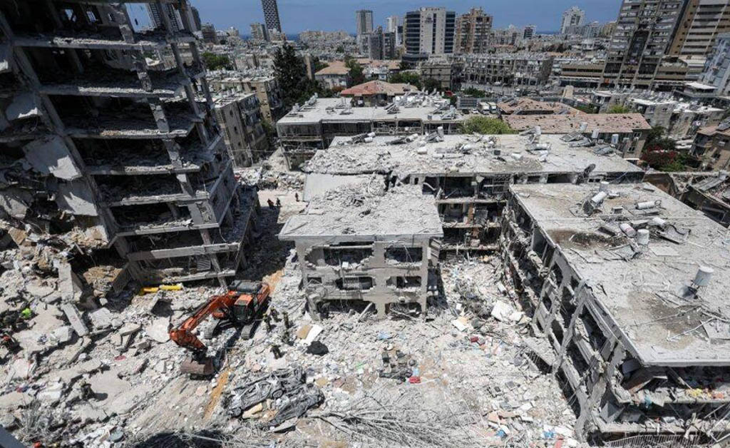 ୯୦ ଲକ୍ଷ ଭାରତୀୟଙ୍କୁ ସୁରକ୍ଷା ଦେବାର ଚ୍ୟାଲେଞ୍ଜ: ଇସ୍ରାଏଲ-ଇରାନ ଯୁଦ୍ଧ ମଧ୍ୟରେ JNU ପ୍ରଫେସରଙ୍କ ବିବୃତ୍ତି ଇସ୍ରାଏଲ-ଇରାନ ଯୁଦ୍ଧ