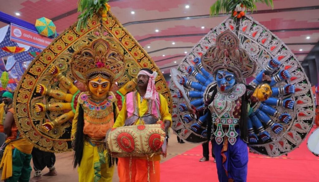 ଅହମ୍ମଦାବାଦରେ ଓଡ଼ିଆ ପ୍ରବାସୀ ସମ୍ମିଳନୀ ‘ଓଡ଼ିଶା ପର୍ବ’ର ଦ୍ବିତୀୟ ଦିନ,ଯୋଗ ଦେଲେ ଉପମୁଖ୍ୟମନ୍ତ୍ରୀ ଅହମ୍ମଦାବାଦରେ ଓଡ଼ିଆ ପ୍ରବାସୀ ସମ୍ମିଳନୀ