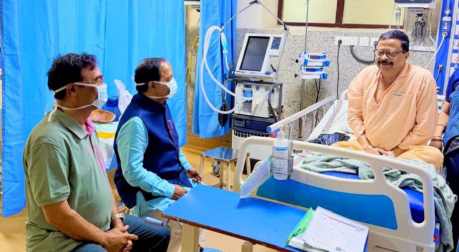 ଅସୁସ୍ଥ ହୋଇପଡିଲେ ମନ୍ତ୍ରୀ ସୁରେଶ ପୂଜାରୀ, ଭୁବନେଶ୍ବର ପରେ ଏବେ ଦିଲ୍ଲୀ ଏମସ୍ କୁ ସ୍ଥାନାନ୍ତରିତ ଅସୁସ୍ଥ ହୋଇପଡିଲେ ମନ୍ତ୍ରୀ