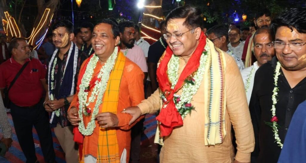 ଭୁବନେଶ୍ବରରେ ଆୟୋଜିତ ଚନ୍ଦନ ଉତ୍ସବରେ ଯୋଗ ଦେଇ ମନ୍ତ୍ରୀ ପୃଥ୍ବୀରାଜ ହରିଚନ୍ଦନ କହିଲେ.. ଭୁବନେଶ୍ବରରେ ଆୟୋଜିତ ଚନ୍ଦନ ଉତ୍ସବ