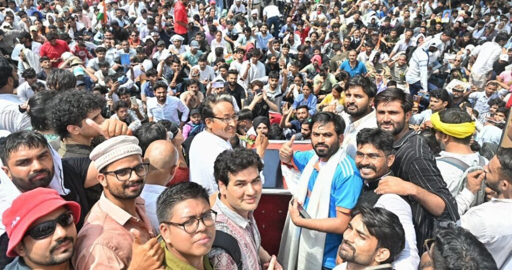 CJP Protest: ହଜାର ହଜାର ସମର୍ଥକଙ୍କ ସହିତ ଧର୍ମେନ୍ଦ୍ରଙ୍କ ଇସ୍ତଫା ଦାବୀ କଲା ସିଜେପି CJP Protest