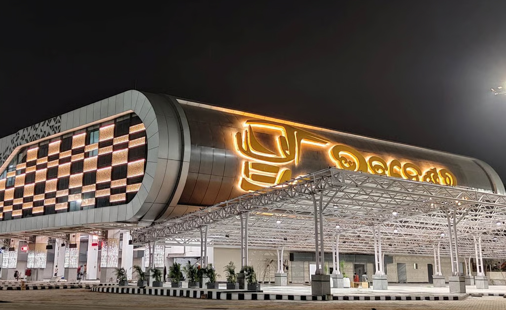 ବରମୁଣ୍ଡା ବସଷ୍ଟାଣ୍ଡରୁ ୪ ଯୁବତୀ ଉଦ୍ଧାର