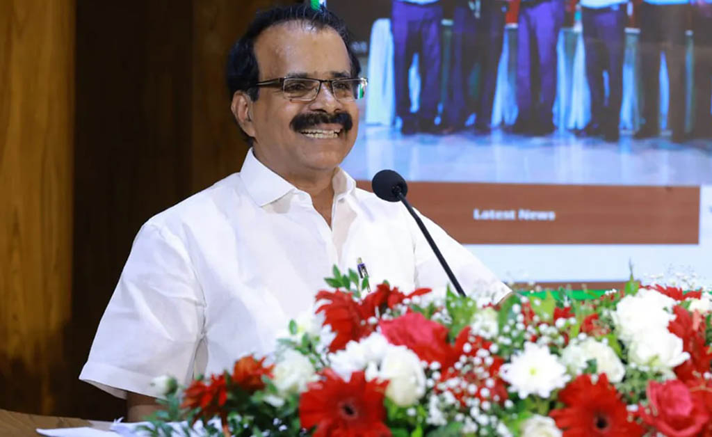 ମୋଦି ମନ୍ତ୍ରୀମଣ୍ଡଳରେ ପୁନର୍ଗଠନ ହେବ କି?: ଇସ୍ତଫା ଦେଲେ କେନ୍ଦ୍ରମନ୍ତ୍ରୀ ଜର୍ଜ କୁରିଏନ୍ ଜର୍ଜ କୁରିଏନ୍