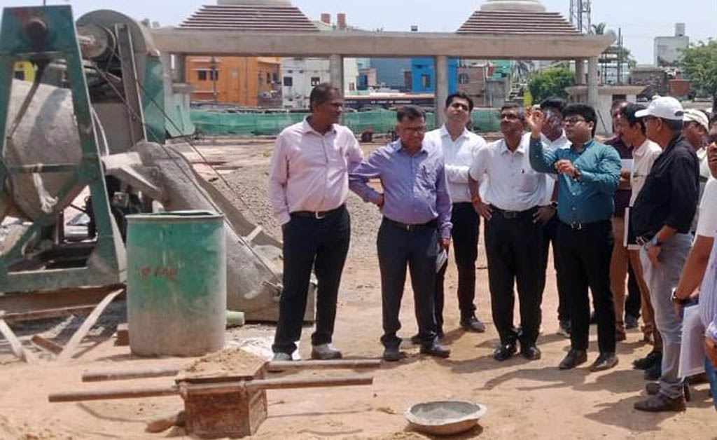 ପୂର୍ବତଟ ରେଳପଥର ମହାପ୍ରବନ୍ଧକଙ୍କ ଦ୍ୱାରା ପୁରୀ ରେଳ ଷ୍ଟେସନ ନିରୀକ୍ଷଣ ପୂର୍ବତଟ ରେଳପଥର ମହାପ୍ରବନ୍ଧକଙ୍କ ଦ୍ୱାରା ପୁରୀ ରେଳ ଷ୍ଟେସନ ନିରୀକ୍ଷଣ