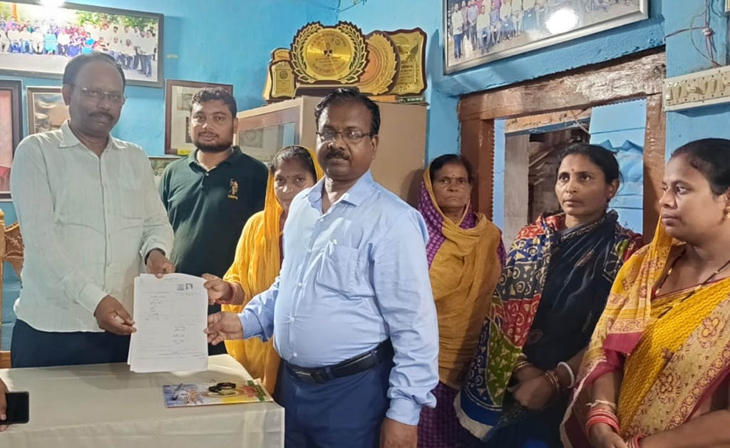 ରଣପୁରରେ ସ୍ୱତନ୍ତ୍ର ସଘନ ସଂଶୋଧନ କାର୍ଯ୍ୟକ୍ରମକୁ ମିଳିଲା ଜନପ୍ରତିନିଧି ଓ ବୁଦ୍ଧିଜୀବୀଙ୍କ ସମର୍ଥନ ରଣପୁରରେ ସ୍ୱତନ୍ତ୍ର ସଘନ ସଂଶୋଧନ କାର୍ଯ୍ୟକ୍ରମକୁ ମିଳିଲା ଜନପ୍ରତିନିଧି ଓ ବୁଦ୍ଧିଜୀବୀଙ୍କ ସମର୍ଥନ