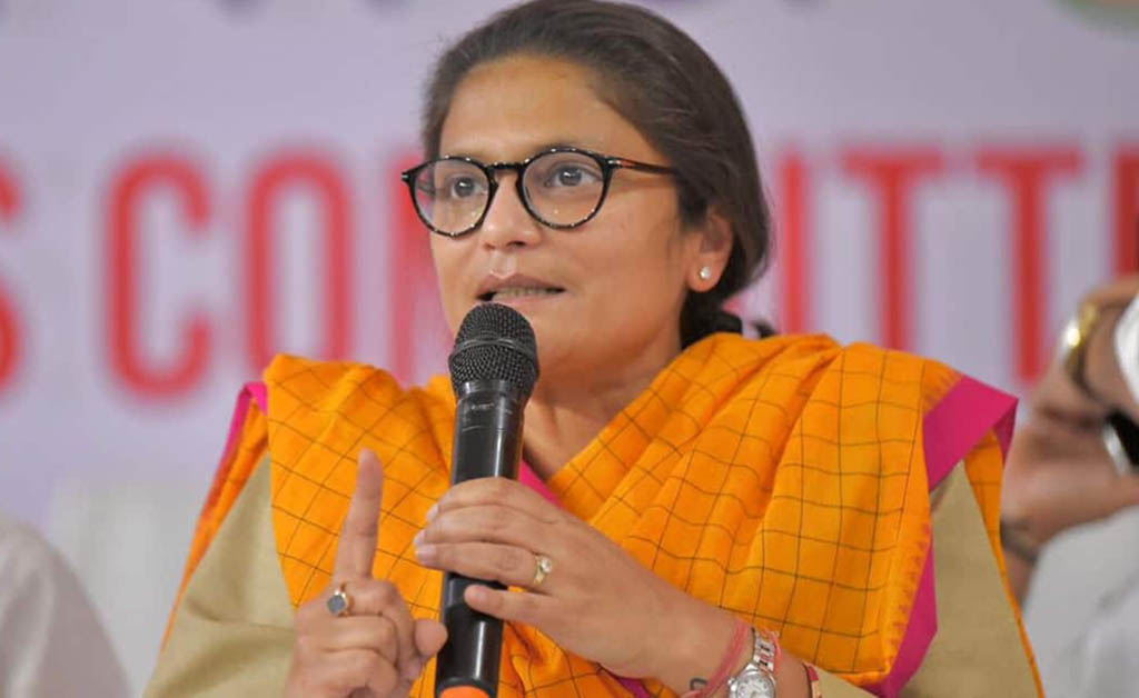 ମମତା ବାନାର୍ଜୀଙ୍କୁ ଆଉ ଏକ ବଡ଼ ଝଟକା: ରାଜ୍ୟସଭାରୁ ଇସ୍ତଫା ଦେଲେ ସୁସ୍ମିତା ଦେବ ସୁସ୍ମିତା ଦେବ