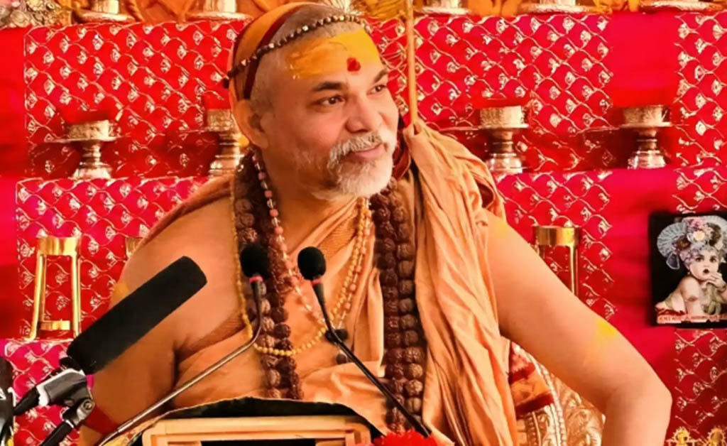 “ଚମ୍ପତ ରାୟଙ୍କୁ ସୁରକ୍ଷା ଦେଉଛନ୍ତି ପ୍ରଧାନମନ୍ତ୍ରୀ ମୋଦି”: ଶଙ୍କରାଚାର୍ଯ୍ୟଙ୍କ ଗୁରୁତର ଅଭିଯୋଗ ଶଙ୍କରାଚାର୍ଯ୍ୟ