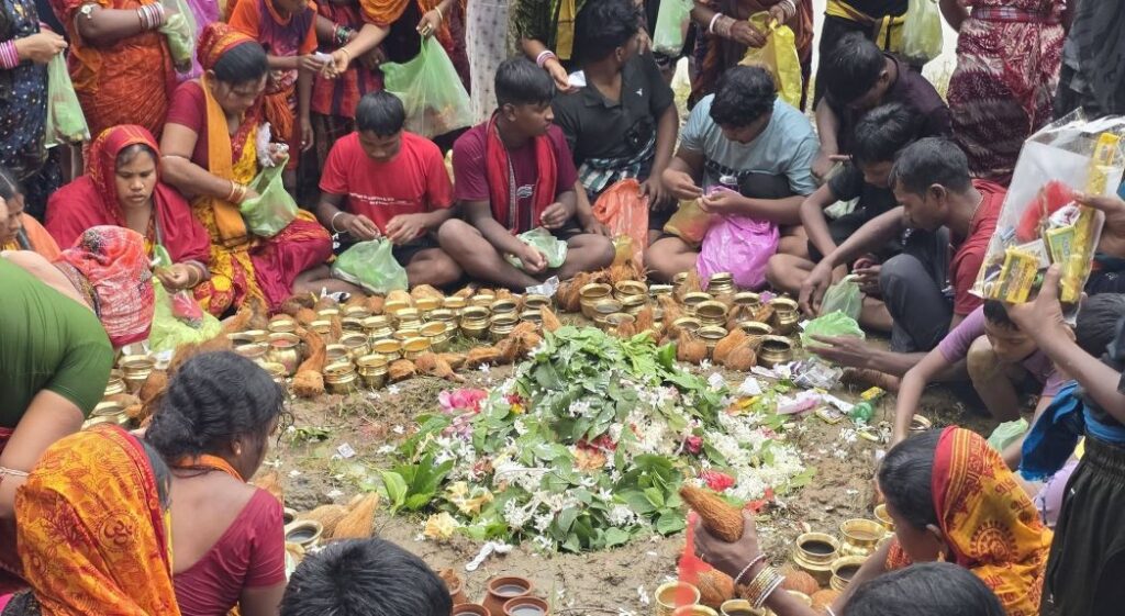 ଆଜି ଶ୍ରାବଣ ମାସର ପ୍ରଥମ ସୋମବାର, କେବେ ବି ଖାଆନ୍ତୁ ନାହିଁ ଏହି ଜିନିଷ ଆଜି ଶ୍ରାବଣ ମାସର ପ୍ରଥମ ସୋମବାର,