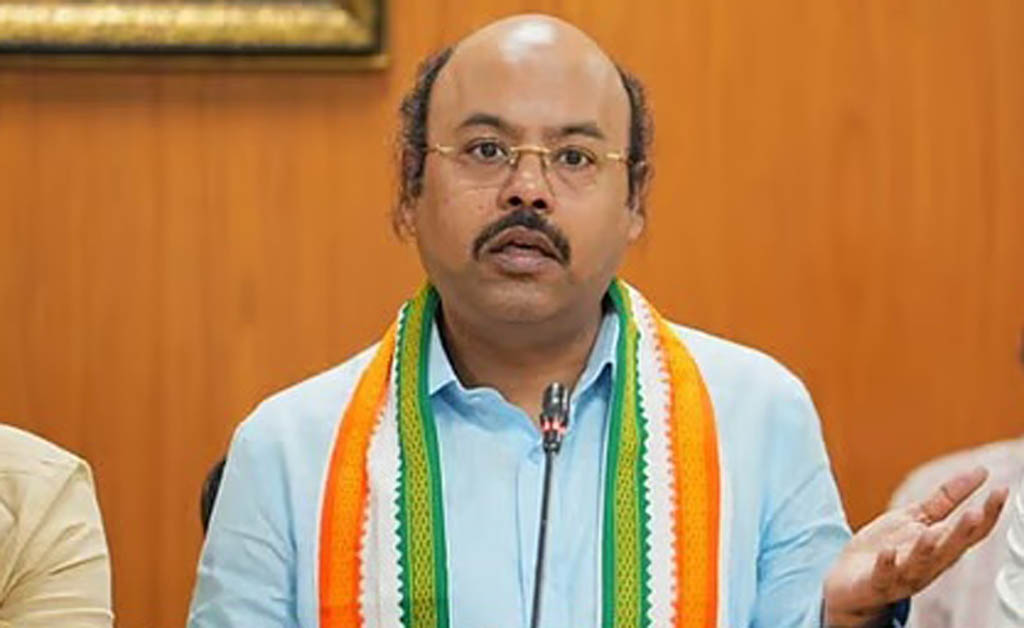 “ଯଦି ଭାରତ ଏକ ହିନ୍ଦୁ ରାଷ୍ଟ୍ର ହୋଇଯାଏ…”: କାହାକୁ ଚେତାବନୀ ଦେଲେ ସିଦ୍ଧରମୈୟାଙ୍କ ପୁଅ? ସିଦ୍ଧରମୈୟାଙ୍କ ପୁଅ