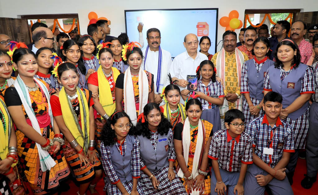 ରେଢ଼ାଖୋଲ କେନ୍ଦ୍ରୀୟ ବିଦ୍ୟାଳୟର ସ୍ଥାୟୀ କ୍ୟାମ୍ପସ ଭୂମିପୂଜନ ଓ ଅସ୍ଥାୟୀ ଭବନ ଉଦ୍ଘାଟିତ ରେଢ଼ାଖୋଲ କେନ୍ଦ୍ରୀୟ ବିଦ୍ୟାଳୟର ସ୍ଥାୟୀ କ୍ୟାମ୍ପସ ଭୂମିପୂଜନ ଓ ଅସ୍ଥାୟୀ ଭବନ ଉଦ୍ଘାଟିତ