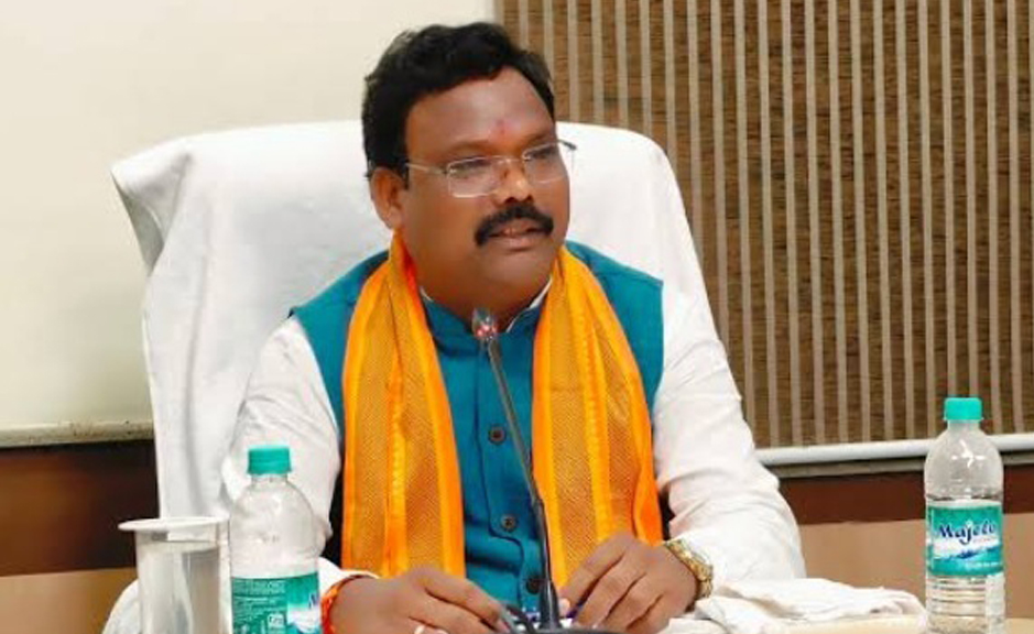 ଖୁବ୍ଶୀଘ୍ର ବଜାରକୁ ଆସିବ ‘ଓମ୍ଫେଡ୍’ ପାଣି ଓ ଆଇସକ୍ରିମ୍: ମନ୍ତ୍ରୀ ଗୋକୁଳାନନ୍ଦ ମଲ୍ଲିକ