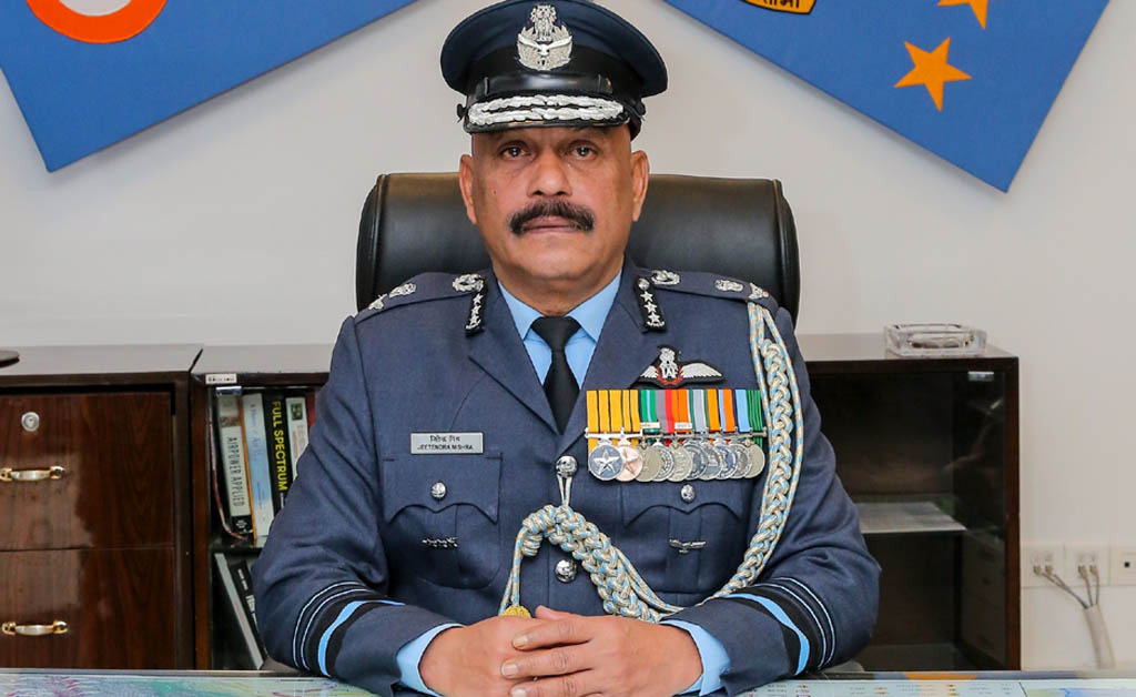 ରାମ ମନ୍ଦିରକୁ ମିଳିଲା ପ୍ରଥମ ସିଇଓ: ଦାୟିତ୍ୱ ନେବେ ଏୟାର ମାର୍ଶାଲ ଜିତେନ୍ଦ୍ର ମିଶ୍ର ଏୟାର ମାର୍ଶାଲ ଜିତେନ୍ଦ୍ର ମିଶ୍ର