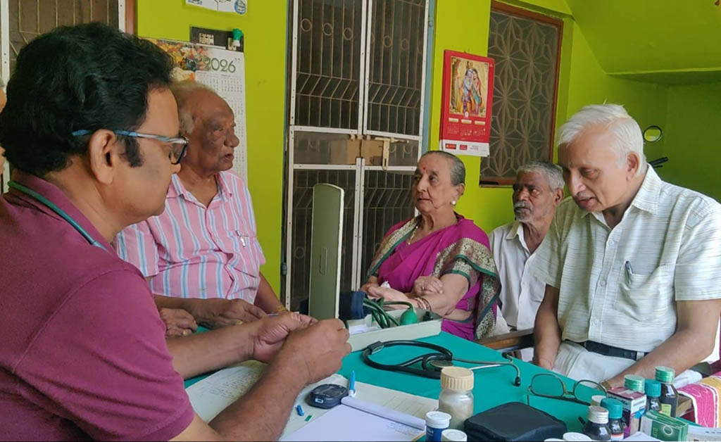 ବାର୍ଦ୍ଧକ୍ୟ ସଚେତନା ଓ ମାଗଣା ସ୍ଵାସ୍ଥ୍ୟ ଶିବିର ବାର୍ଦ୍ଧକ୍ୟ ସଚେତନା ଓ ମାଗଣା ସ୍ଵାସ୍ଥ୍ୟ ଶିବିର
