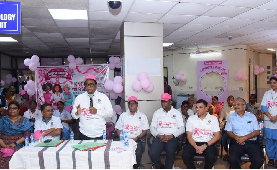ଏମ୍ସ ଭୁବନେଶ୍ୱରରେ ଦେଶର ପ୍ରଥମ ‘ସ୍ତନ ସ୍ୱୟଂ-ପରୀକ୍ଷଣ’ ବୁଥ୍ ଉଦ୍ଘାଟିତ Breast Cancer Awareness Month at AIIMS Bhubaneswar: Country's first portable 'BSE Booth' inaugurated