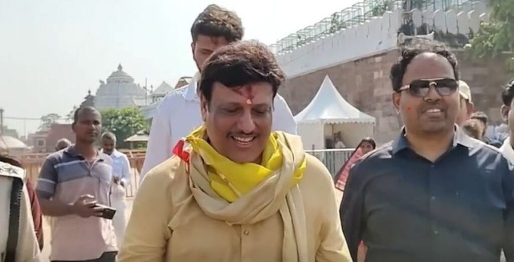 Govinda in Puri: ପୁରୀରେ ଶ୍ରୀ ଜଗନ୍ନାଥଙ୍କୁ ଦର୍ଶନ କଲେ ବଲିଉଡର ପ୍ରଖ୍ୟାତ ଅଭିନେତା ଗୋବିନ୍ଦା, କହିଲେ.. Govinda in Puri: