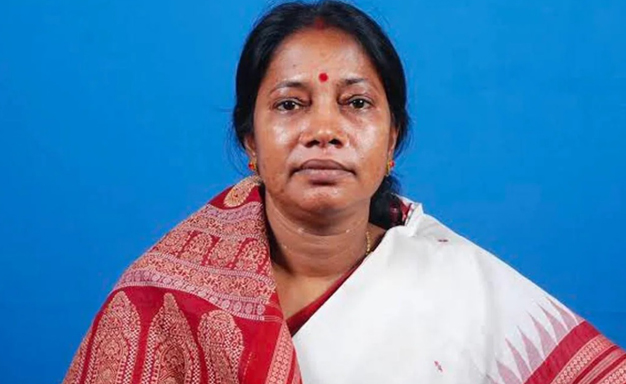ଦିଲ୍ଲୀରେ ହଁ, ଓଡ଼ିଶାରେ ନାଁ: ବନ୍ଦ ସମର୍ଥନକୁ ନେଇ ବଦଳିଲା ବିଜେଡିର ନିଷ୍ପତ୍ତି Pramila Mallick changes her statement.
