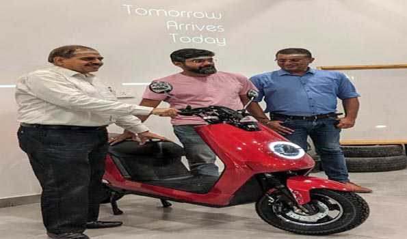 BattRE launches Smart Electric Scooter; starting price Rs 63,555/-