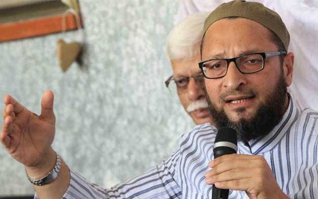 Who am I ? Am I with the country or the terrorists? - asks Hyderabad MP Owaisi
