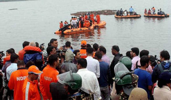 Update: Private Launch with 62 on board capsizes in river Godavari ; over 35 passengers feared drowned