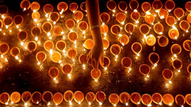 Over 5.51 lakh diyas to be lit up in Ayodhya for Diwali