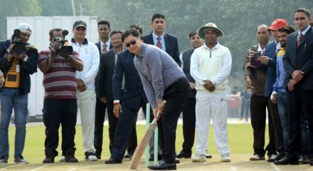 NEW DELHI, DEC 4 (UNI):- Minister of State for Youth Affairs and Sports and Minority Affairs, Kiren Rijiju inaugurates the Cricket Stadium, at KendriyaVidyalaya No. 1, Delhi Cantt., New Delhi on Wednesday.UNI PHOTO-90U