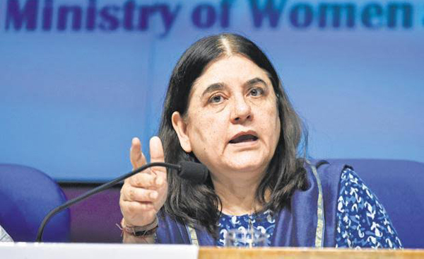 Maneka disapproves police encounter against rapists, Meenakshi Lekhi backs it