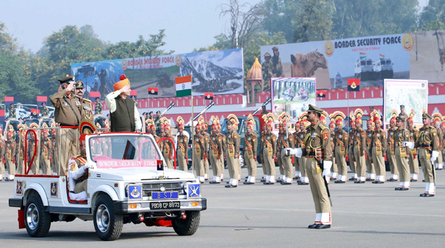 NEW DELHI, DEC 1 (UNI):- Minister of State for Home Affairs Nityanand Rai inspecting the parade at the 55th Raising Day Parade of Border Security Force (BSF), in New Delhi on Sunday UNI PHOTO-31U