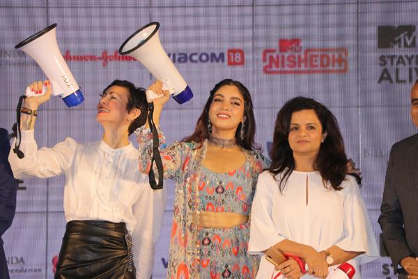 Mumbai: Actress Bhumi Pednekar and MTV Staying Alive Foundation Executive Director Georgia Arnold at the launch of fictional series "MTV Nished" in Mumbai on Jan 16, 2020. (Photo: IANS)