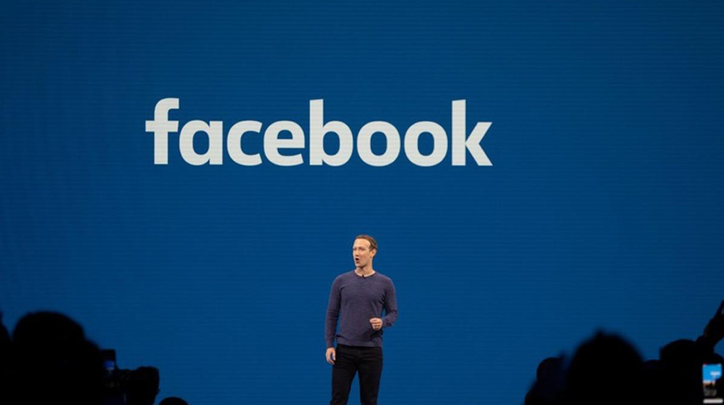 Facebook hits 2.5bn users, shares down over slow growth