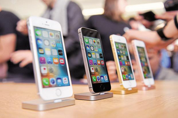Mobile handsets & components under Make in India to get special push in Budget