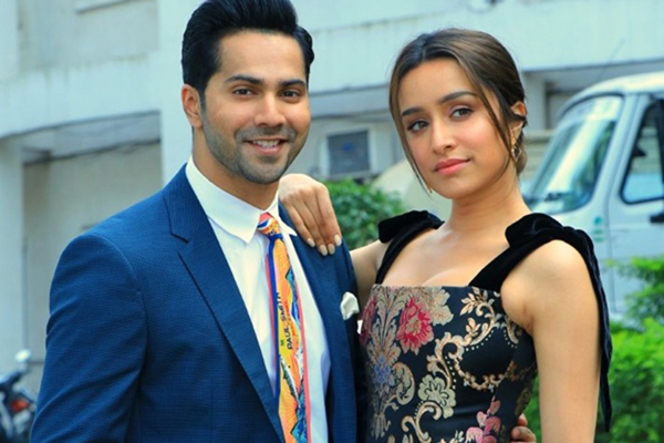 Mumbai: Actors Varun Dhawan and Shraddha Kapoor during the promotions of their upcoming film "Street Dancer 3D", on the sets of reality television singing competition show Indian Idol Season 11 in Mumbai on Jan 14, 2020. (Photo: IANS)
