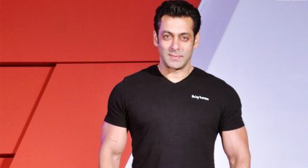 Salman & family in isolation as staff test Covid positive: Reports