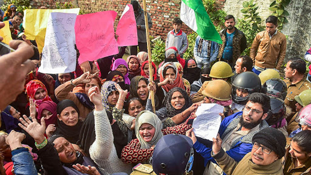 Anti-CAA women protesters begin dharna at Seelampur again