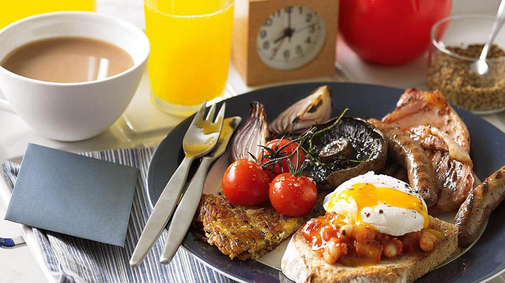 Want to lose weight? Have big breakfast, light dinner