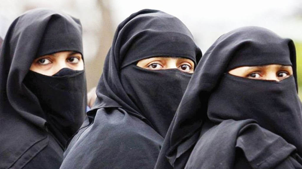 muslim married girl in burqa