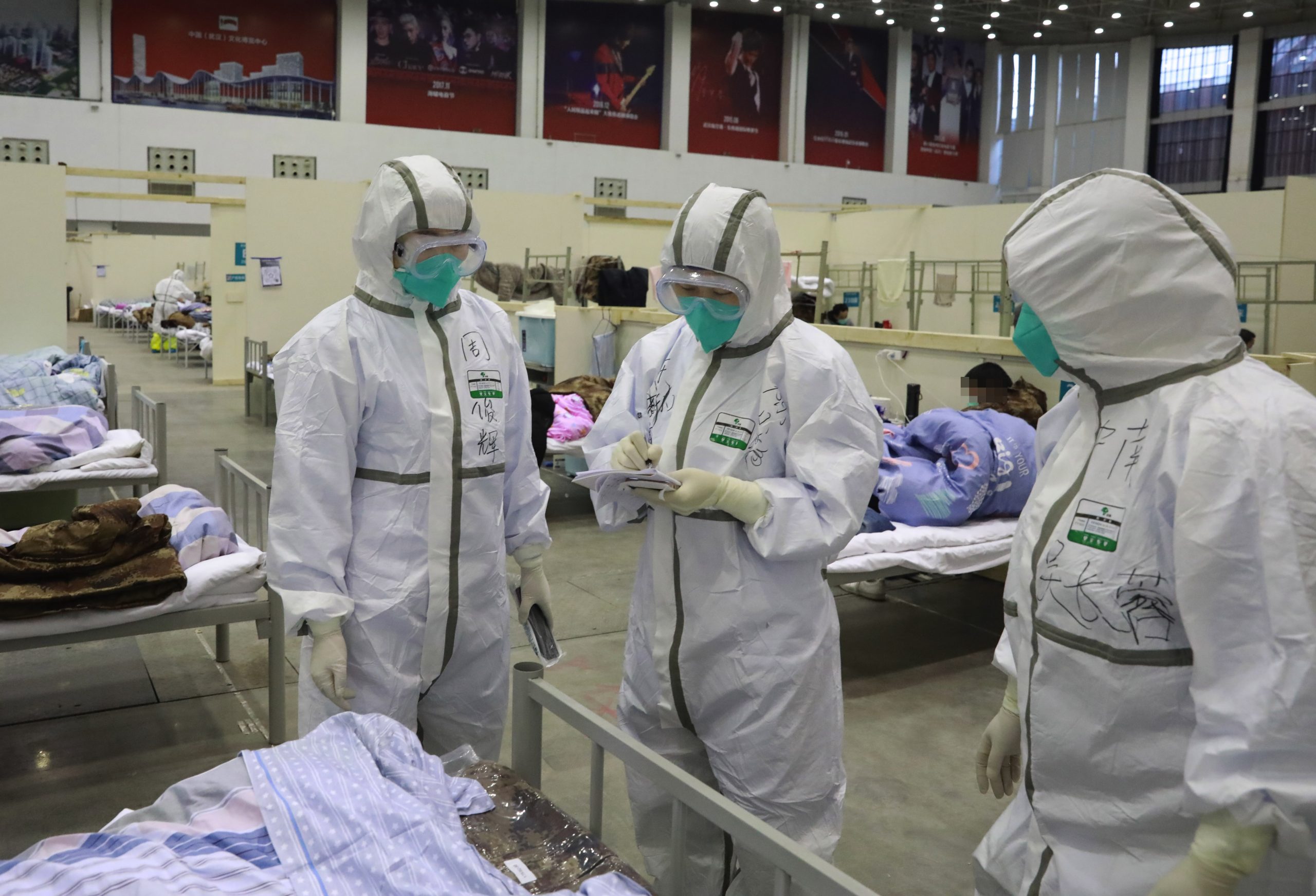 Coronavirus toll in China reaches 2,592