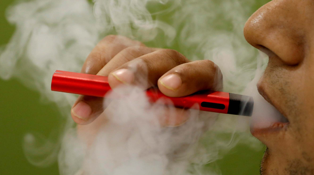 E-cigarettes may up heart rate, blood pressure in young people
