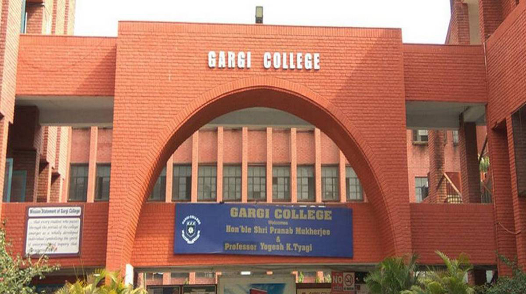 NCW takes cognizance of sexual harassment at Gargi College