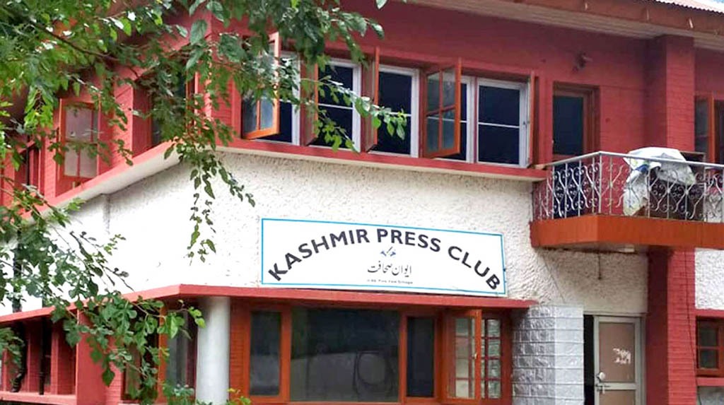 Journalists in Kashmir allege attacks, harassment by cops