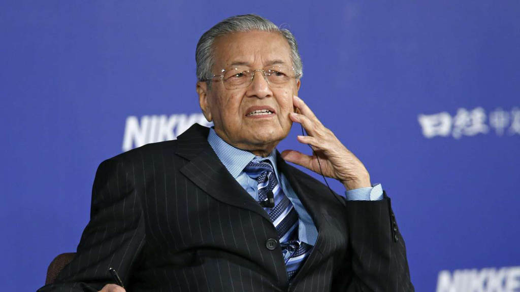 Malaysian govt party rejects Mahathir's resignation