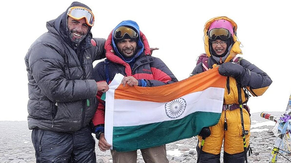 12-year-old Mumbai girl youngest to scale Mt. Aconcagua