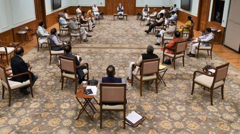 PM follows social distancing norms during cabinet meet