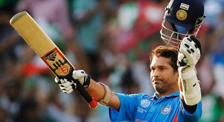 Sachin's batting was out of the world: Waqar on '99 Chennai Test