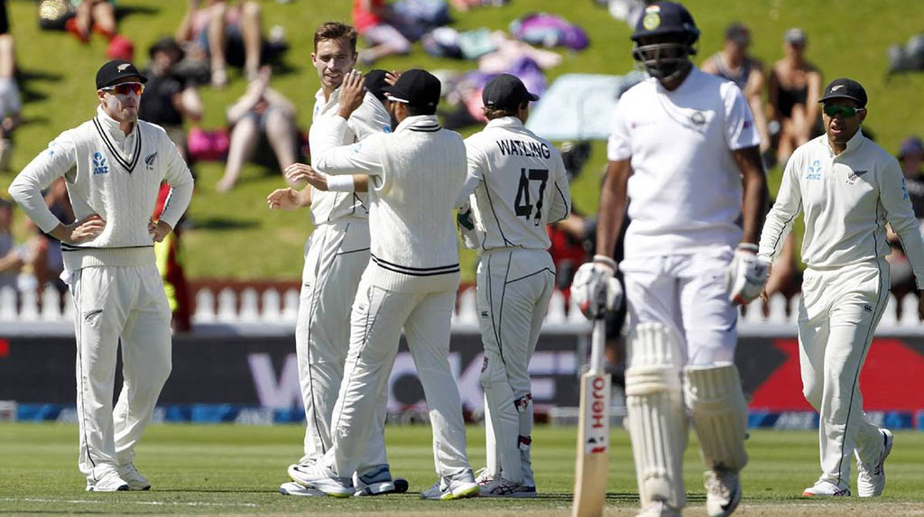 2nd Test: Wagner wins fierce battle with Rahane as NZ dominate