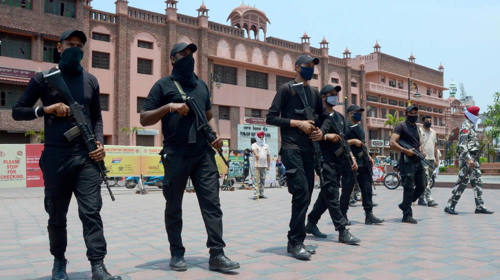Amritsar: Security beefed up around the Golden Temple on the eve of the 36th anniversary of Operation Blue Star, in Amritsar on June 5, 2020. (Photo: IANS)